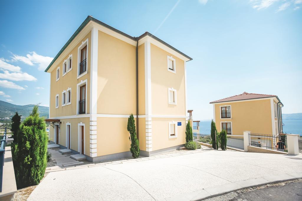 Apartments Poville Residence Povile Eksteriør bilde